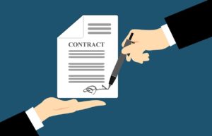 電子契約書と書面契約書の違いとは？法的な効力についても解説